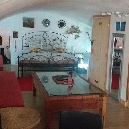 Studio Atypique Rue De Turin Брейл-сюр-Роа Екстериор снимка
