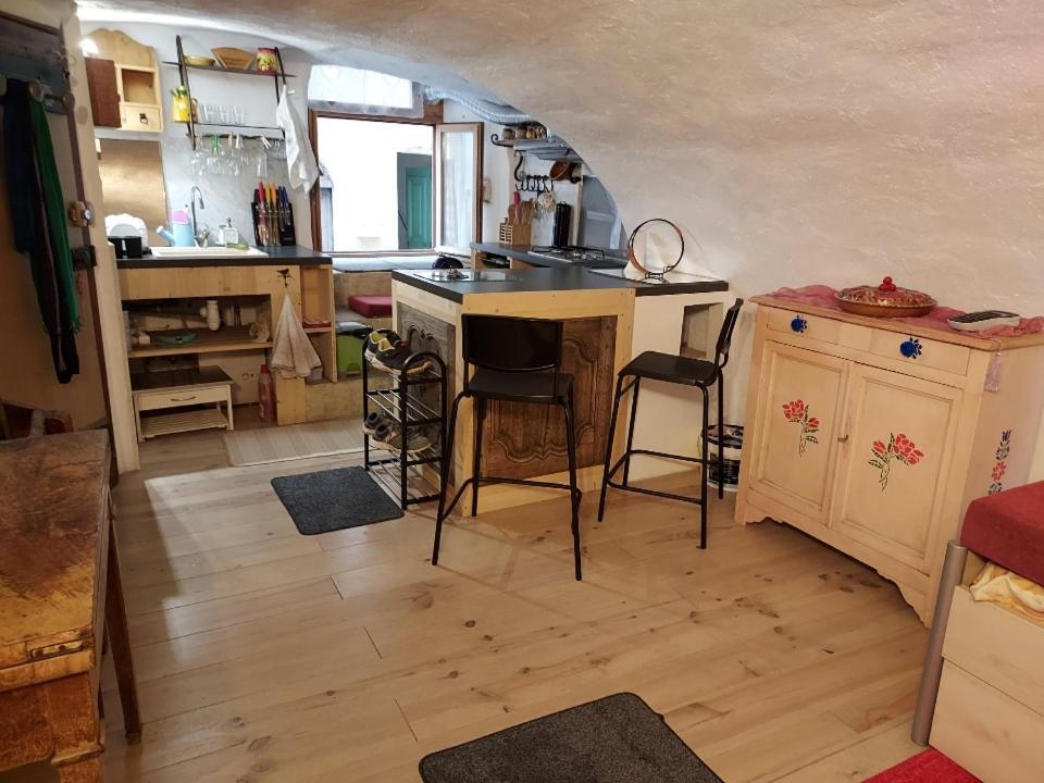 Studio Atypique Rue De Turin Брейл-сюр-Роа Екстериор снимка