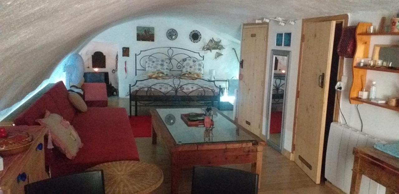 Studio Atypique Rue De Turin Брейл-сюр-Роа Екстериор снимка